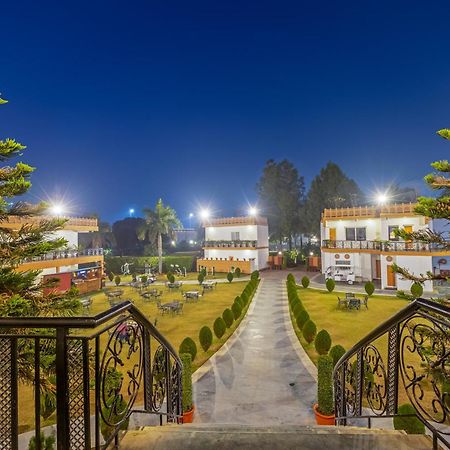 Aapno Ghar Resort & Amusement Park Gurgaon Esterno foto
