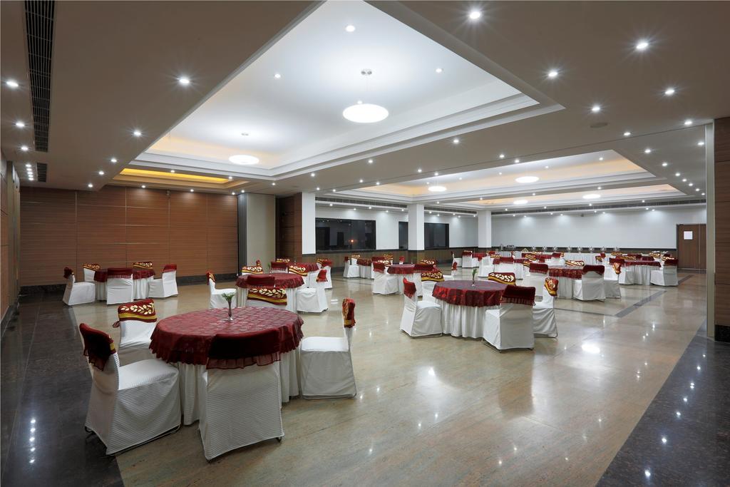 Aapno Ghar Resort & Amusement Park Gurgaon Esterno foto