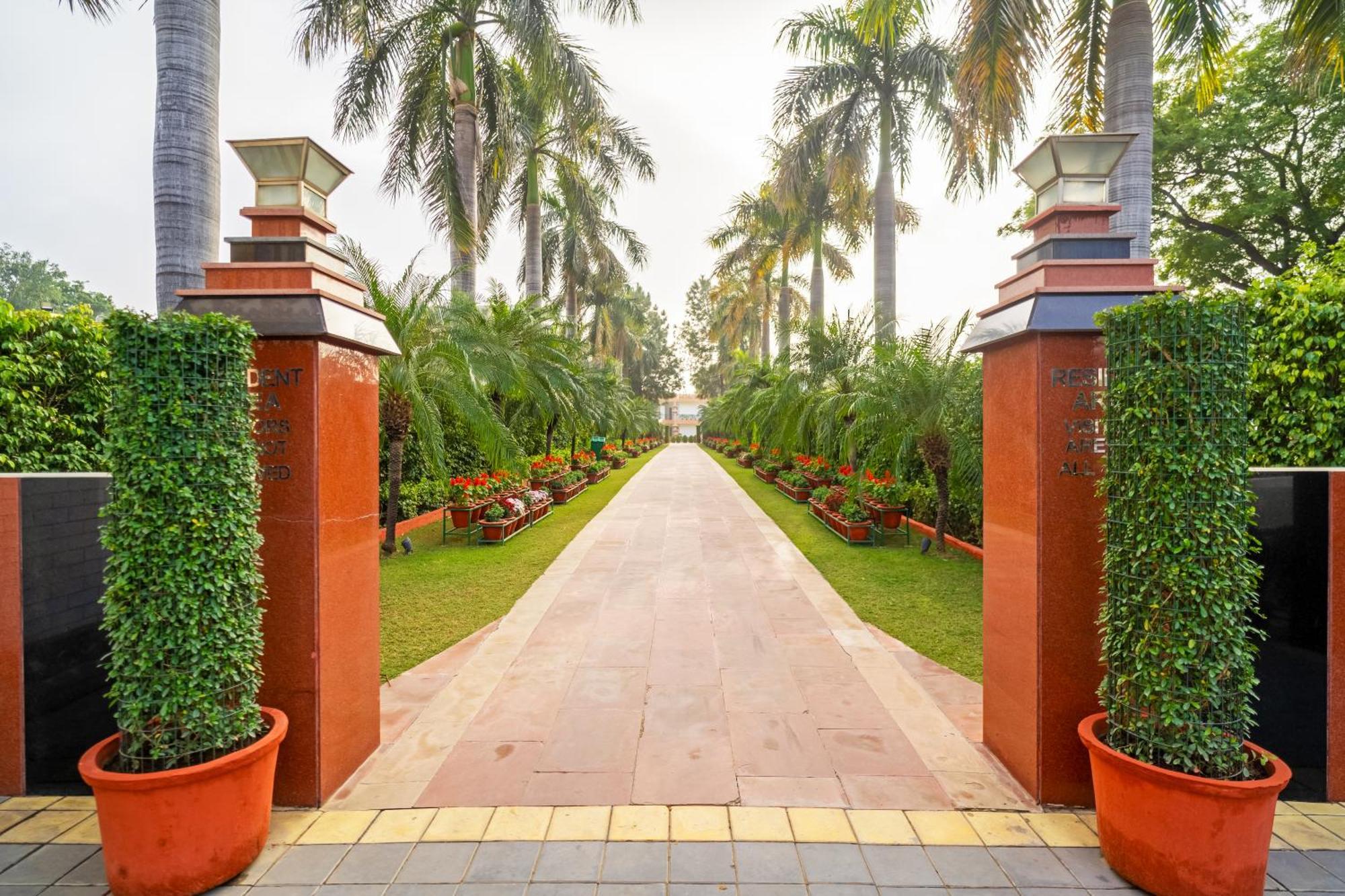 Aapno Ghar Resort & Amusement Park Gurgaon Esterno foto