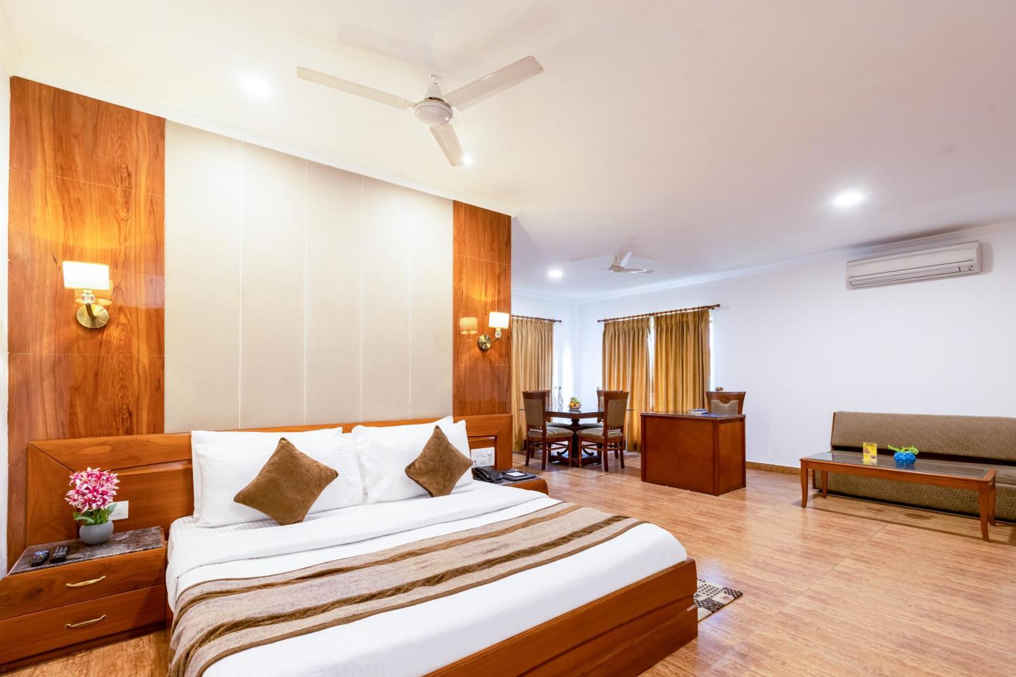 Aapno Ghar Resort & Amusement Park Gurgaon Esterno foto